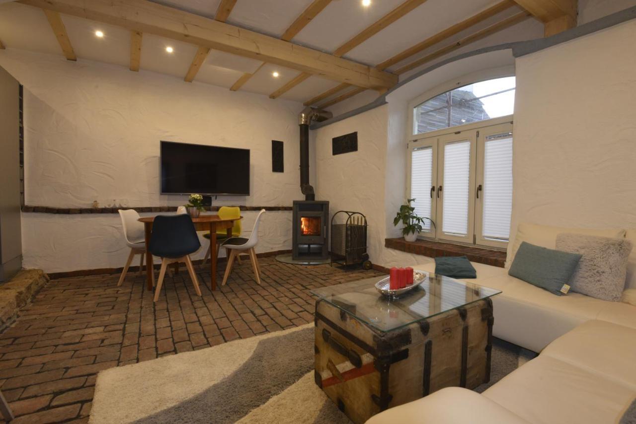 Eifel Kate, Relaxen Mit Sauna Und Whirlpool Dahlem  Exterior foto