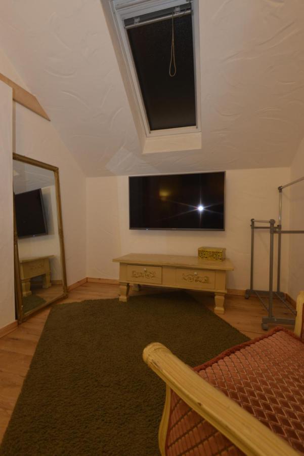 Eifel Kate, Relaxen Mit Sauna Und Whirlpool Dahlem  Exterior foto
